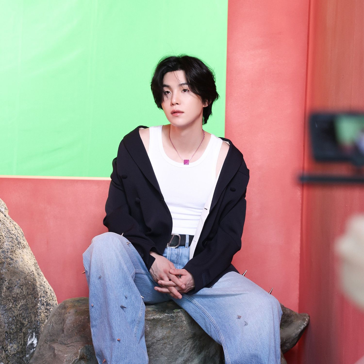 SUGA (BTS)の舞台裏ショット