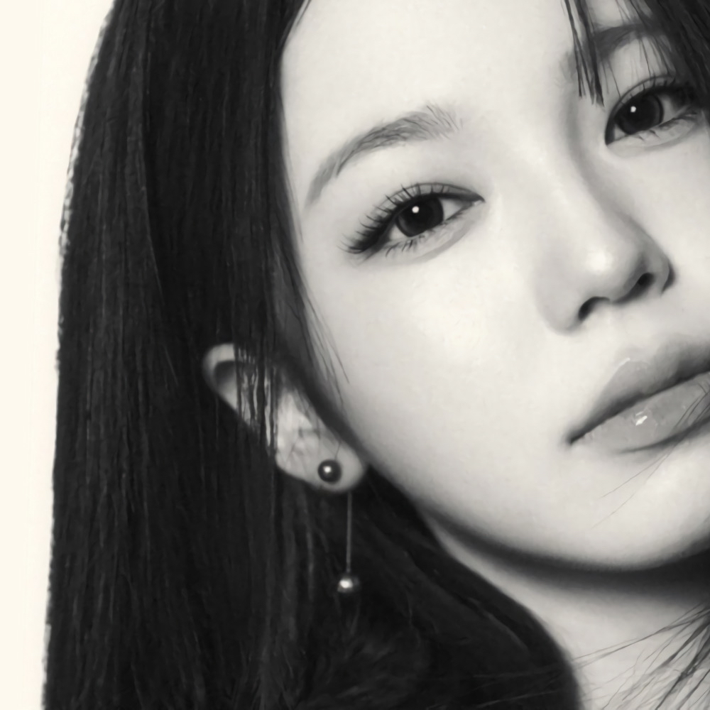 Foto terbaru Ayaka (NiziU)
