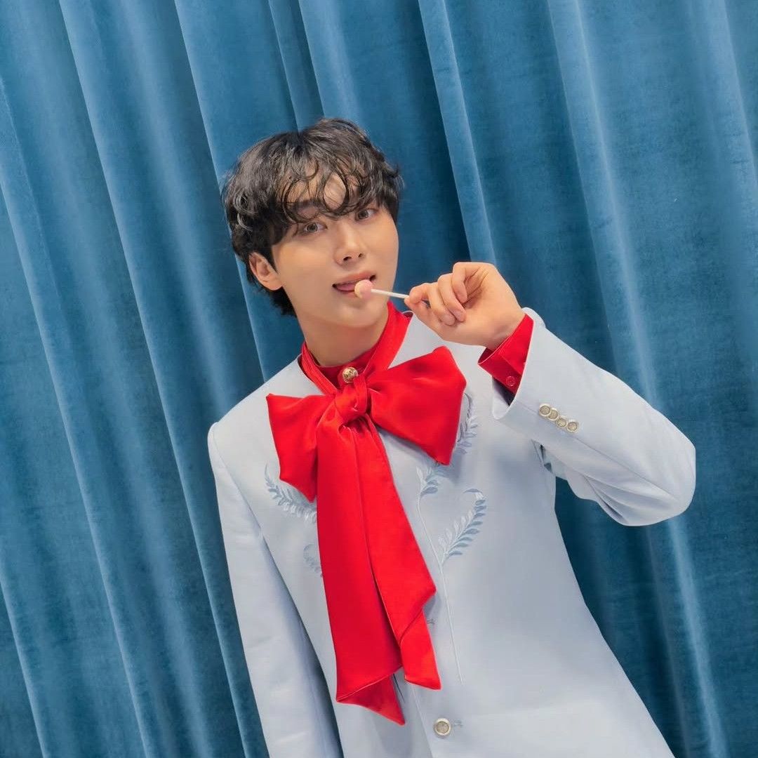 A moment captured by Seungkwan (SEVENTEEN)'s fan