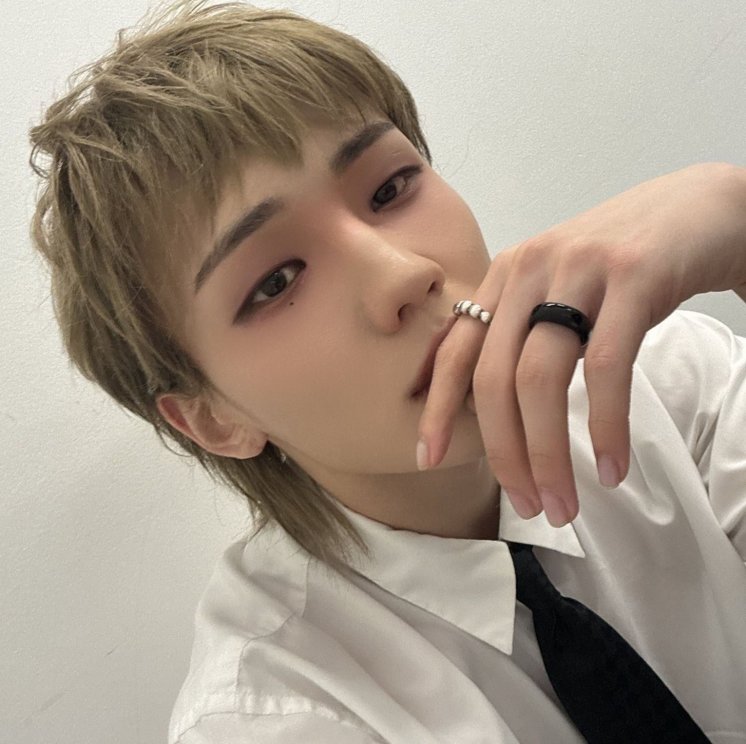 Latest photo of Junhyeok (TNX)