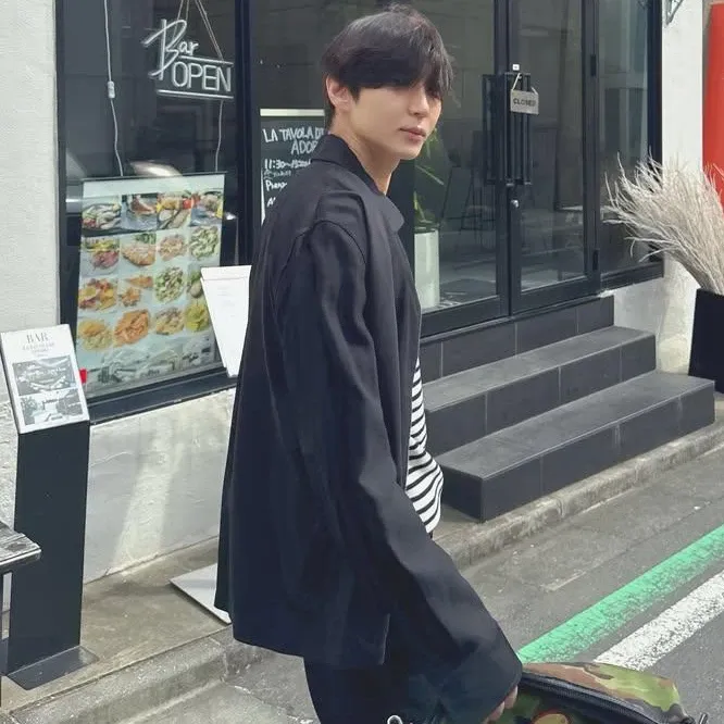 Postingan bintang K-pop yang paling disorot saat ini