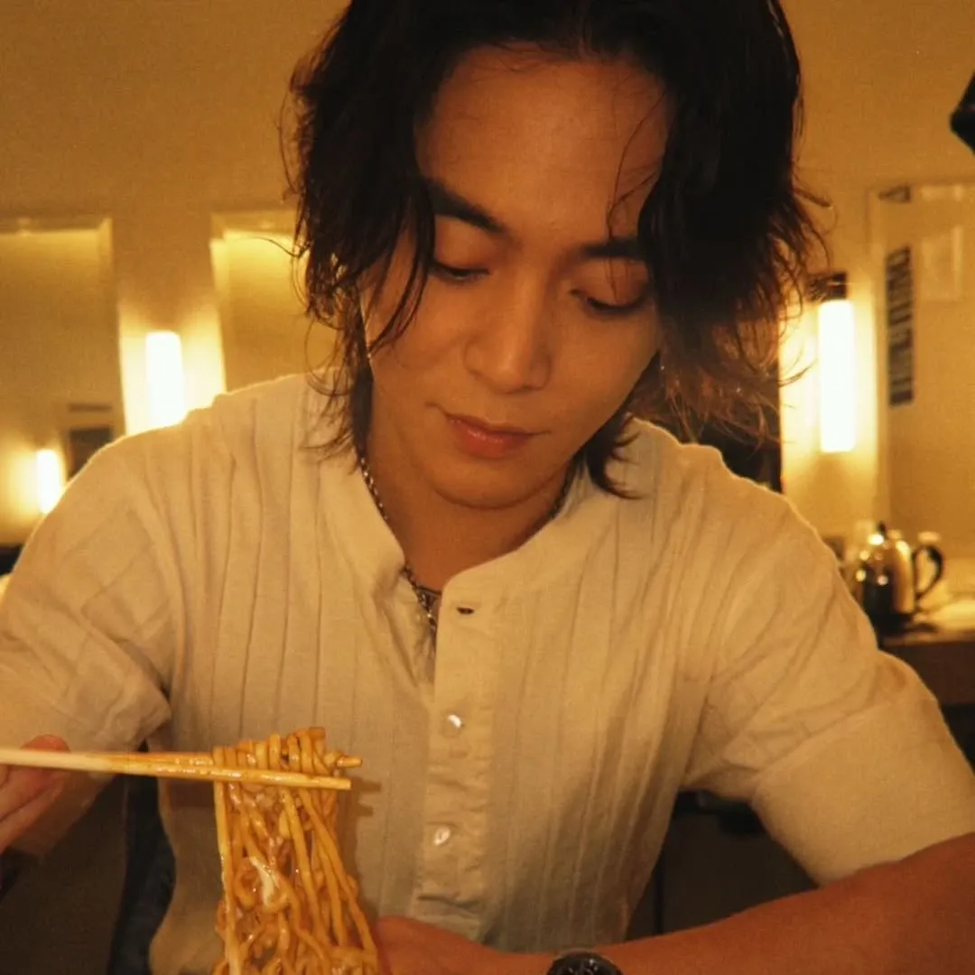 Recent activity shot of Yuuri