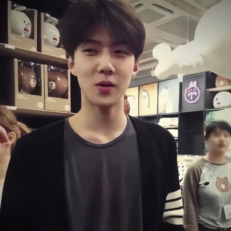 Recent activity shot of Sehun (EXO)