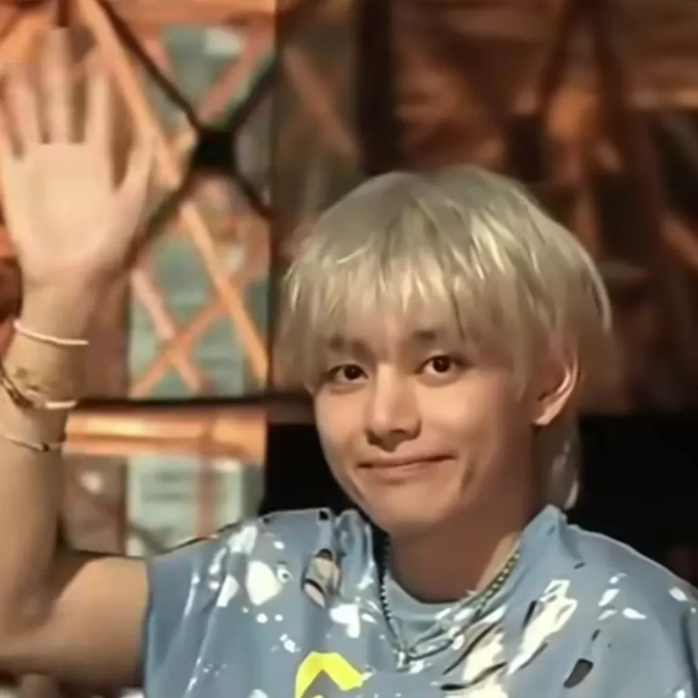 Foto terbaru V (BTS)