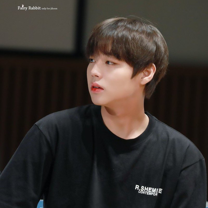 박지훈의 최신 사진