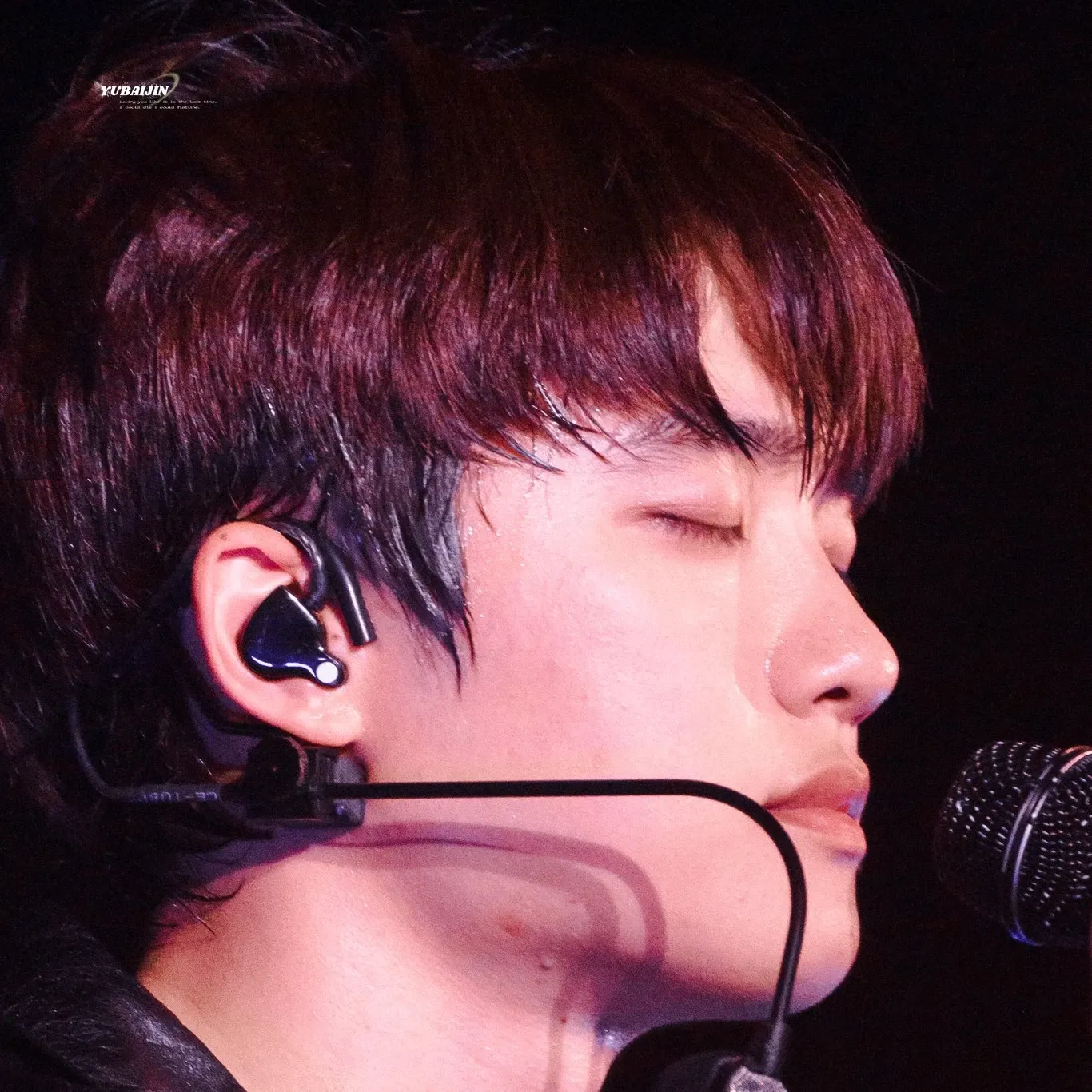 디오 (EXO)의 최신 사진