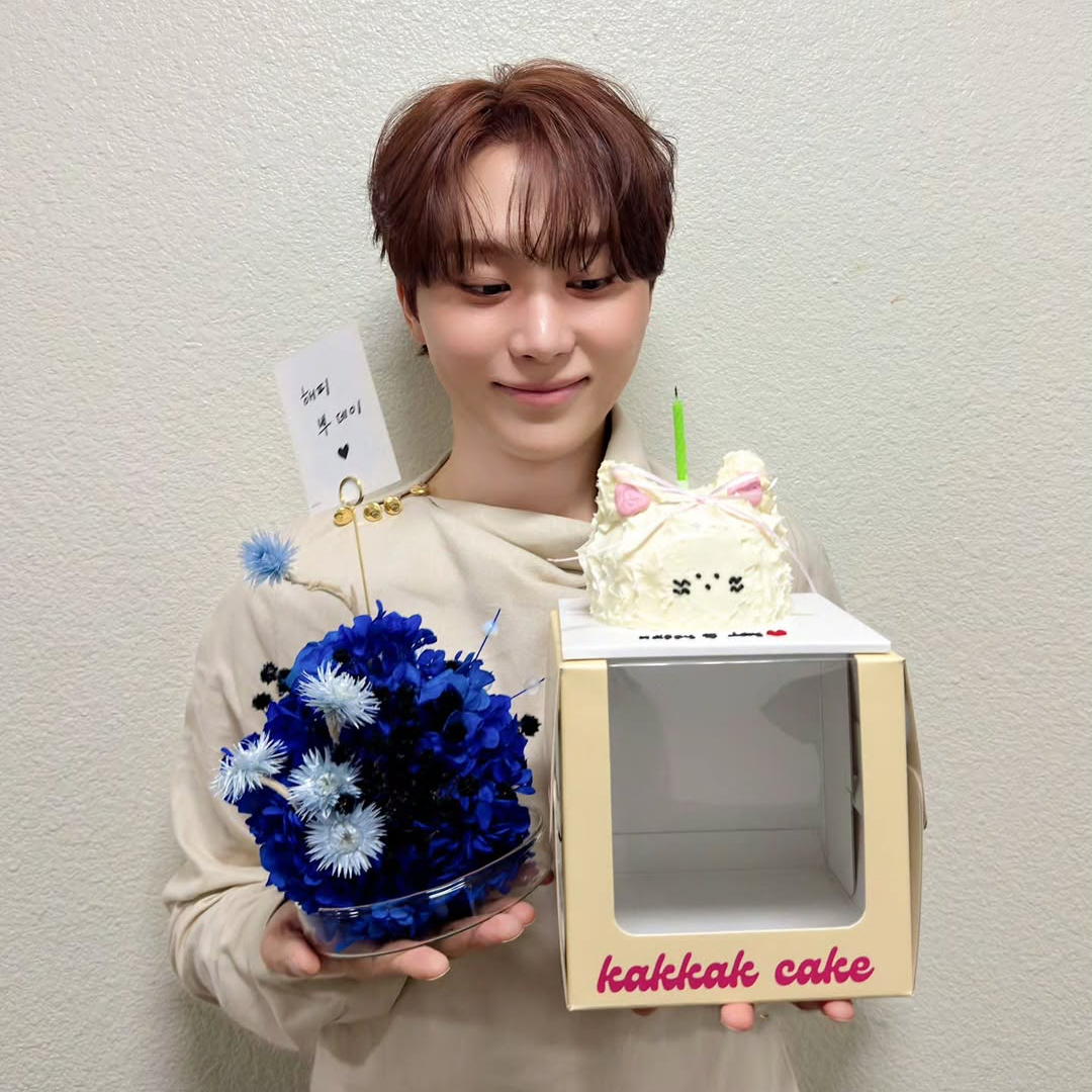 A moment captured by Seungkwan (SEVENTEEN)'s fan