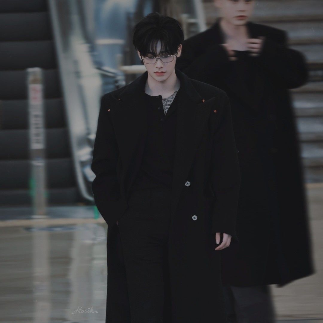 Recent activity shot of Ricky (ZEROBASEONE)