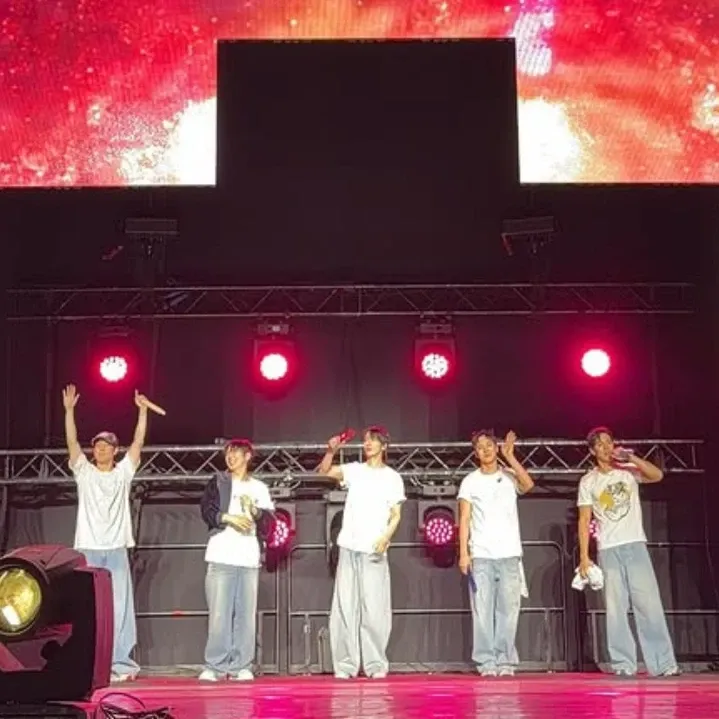 몬스타엑스의 비하인드 컷