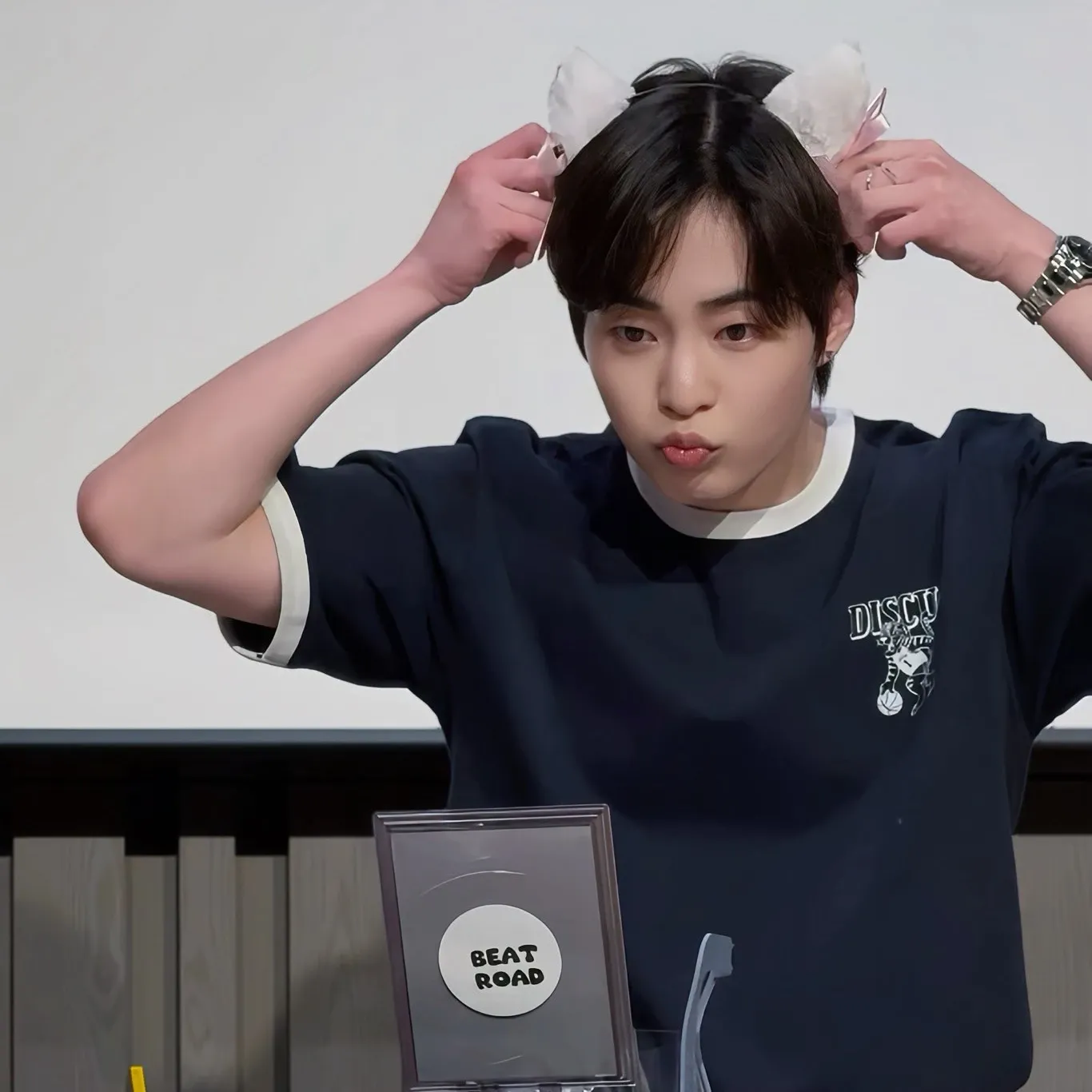 Behind-the-scenes cut of Xiumin (EXO)