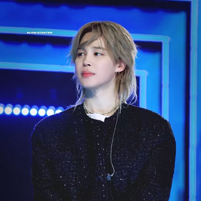 Foto aktivitas terbaru Jimin (BTS)