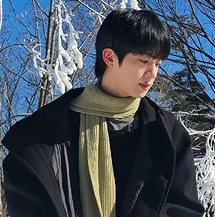 Momen yang diabadikan oleh penggemar Jin (BTS)