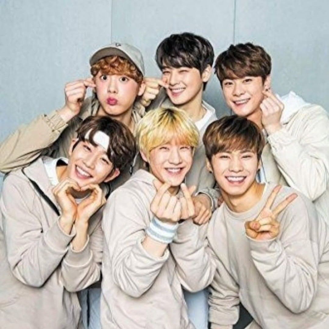 A moment captured by ASTRO's fan