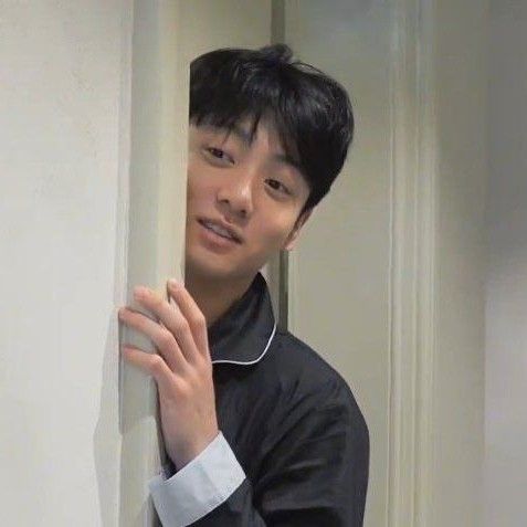 Momen yang diabadikan oleh penggemar Jungkook (BTS)