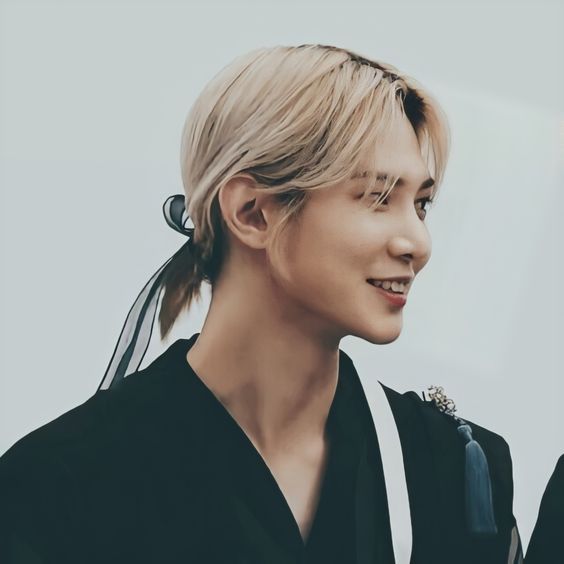 에이티즈의 최신 사진