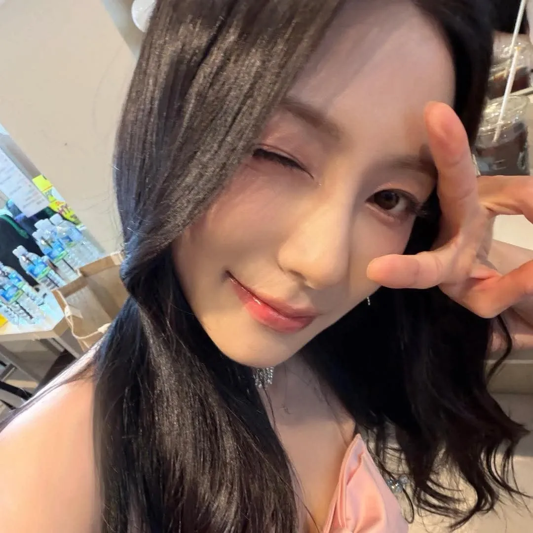 Behind-the-scenes cut of Oh Hayoung (Apink)