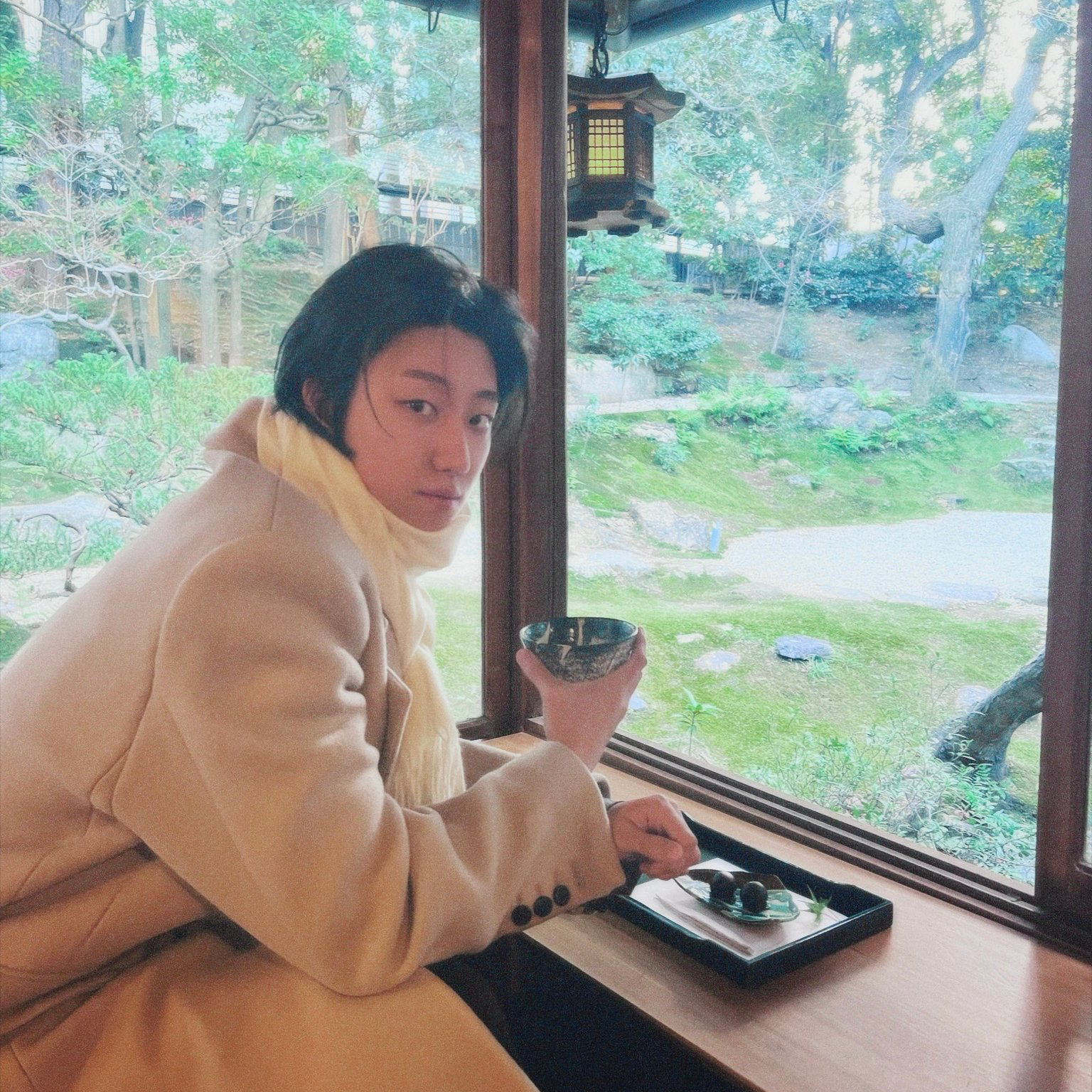 Behind-the-scenes cut of The 8 (SEVENTEEN)