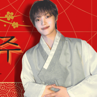 Recent activity shot of EJ (&TEAM)