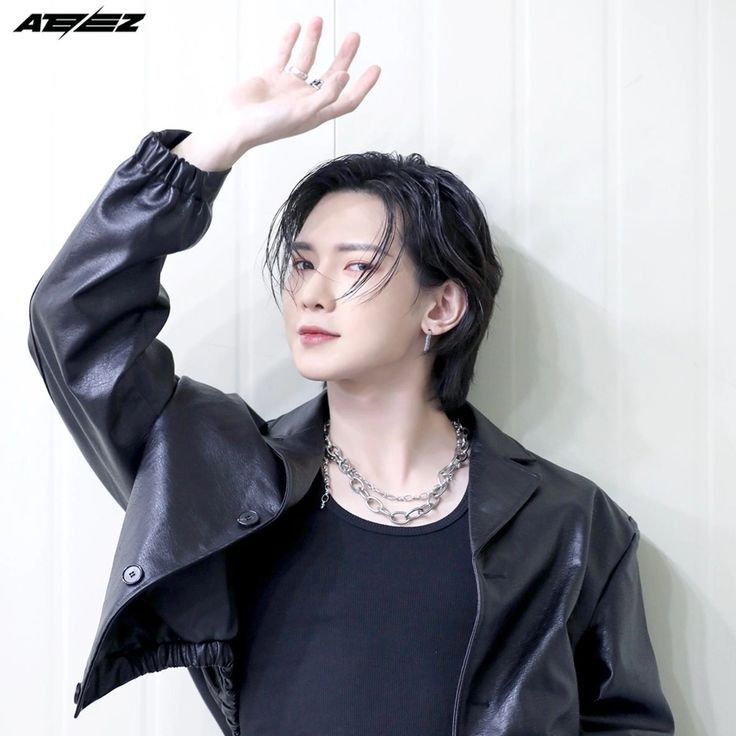 에이티즈의 비하인드 컷