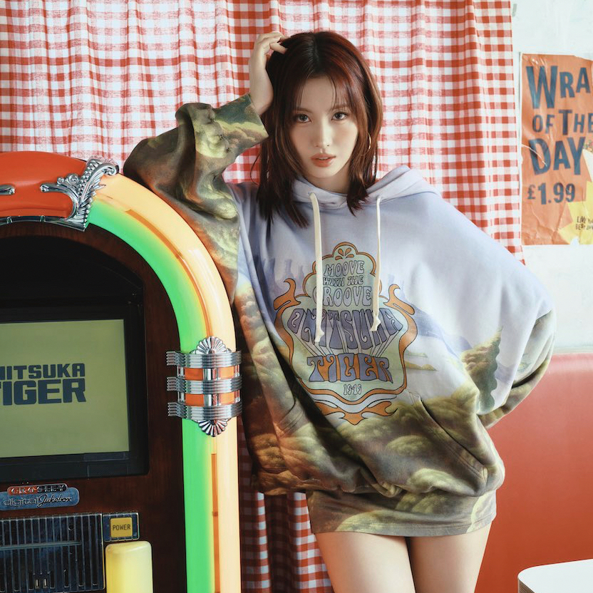 Latest photo of Momo (TWICE)