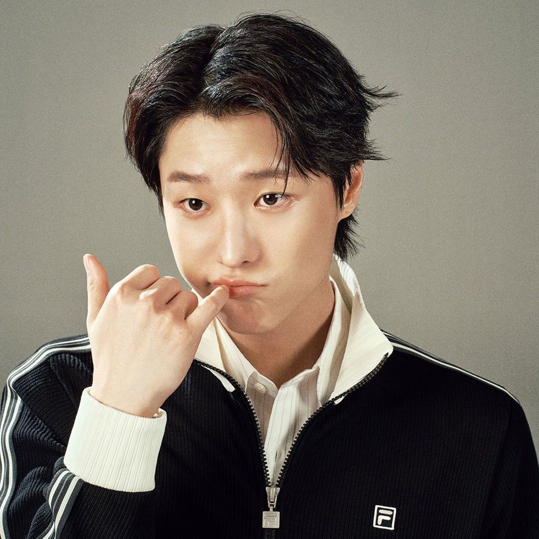 Behind-the-scenes cut of WOODZ