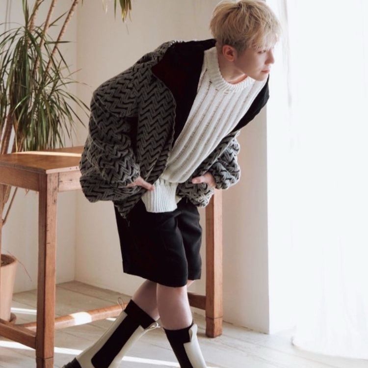 Latest photo of Woozi (SEVENTEEN)