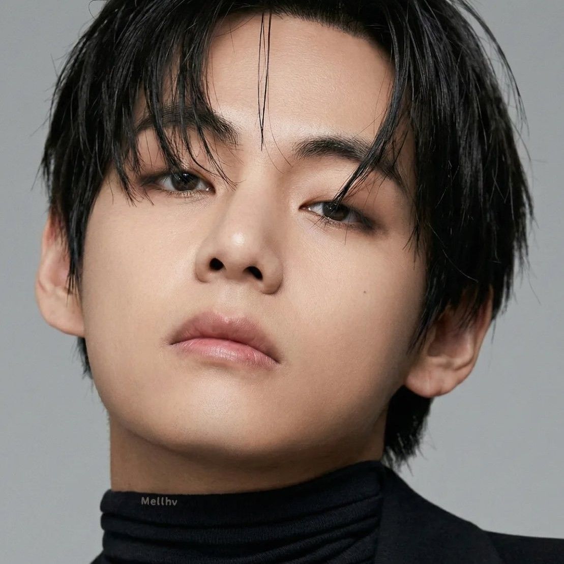 뷔 (방탄소년단)의 비하인드 컷