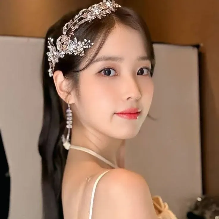 Potret di balik layar IU