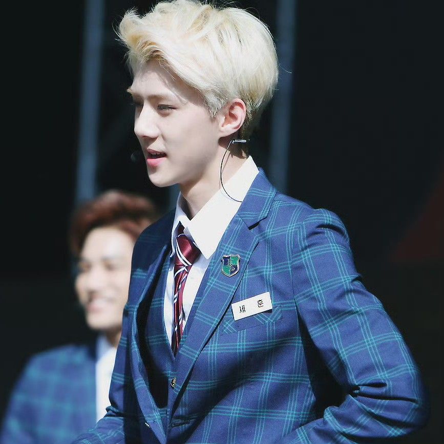 세훈 (EXO) 최근 활동샷