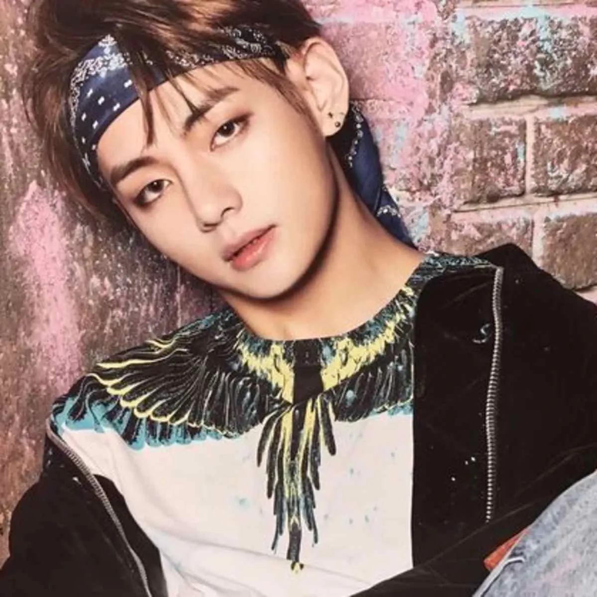 A moment captured by V (BTS)'s fan