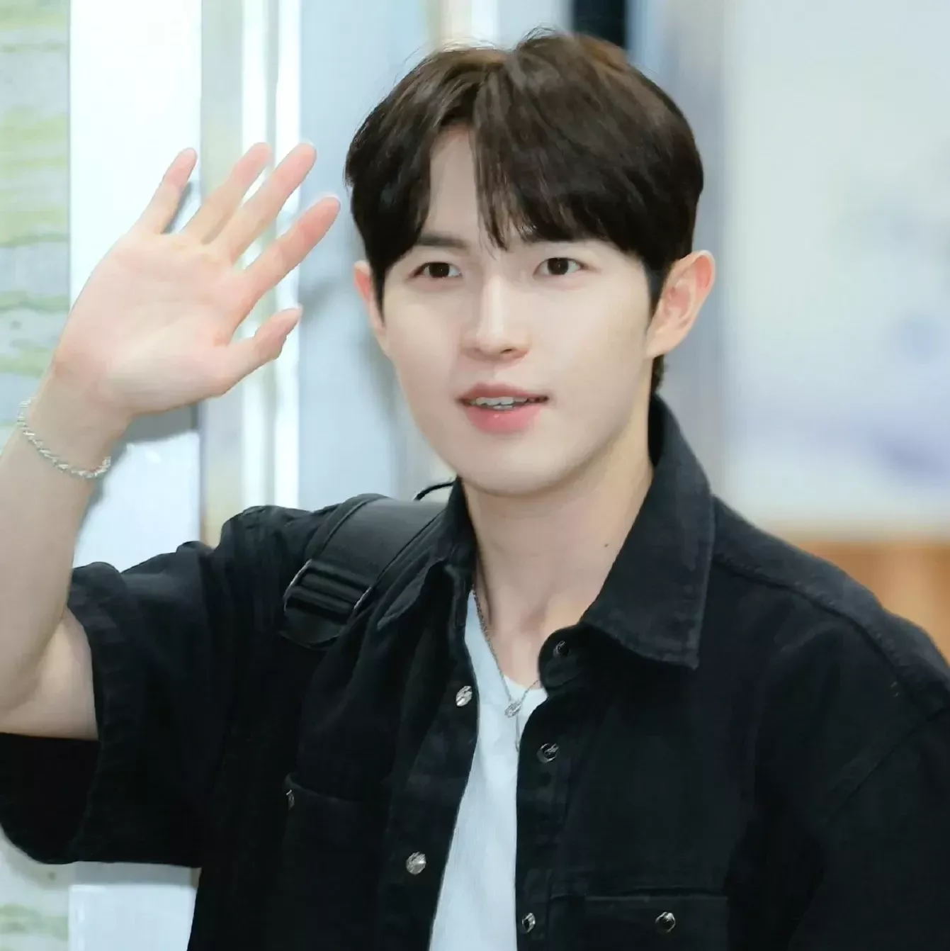 Potret di balik layar Kim Jaehwan