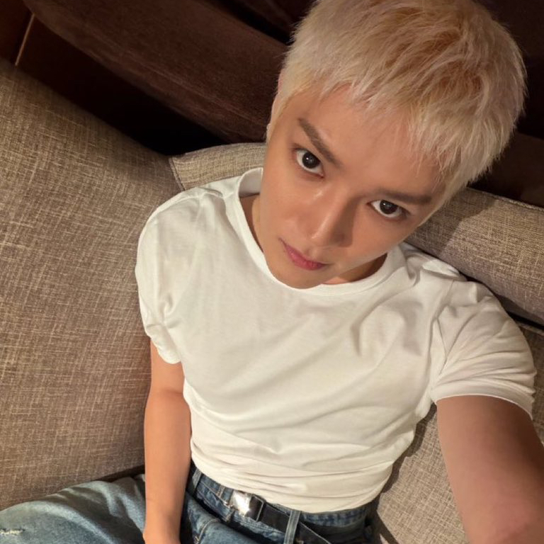A moment captured by Taeyong (NCT 127)'s fan