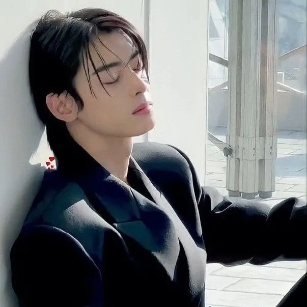 Recent activity shot of Eunwoo (ASTRO)