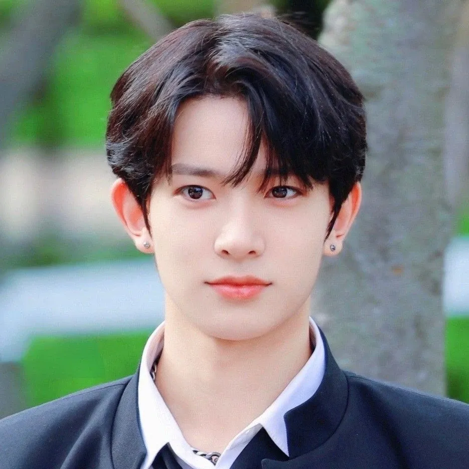 희승 최근 활동샷