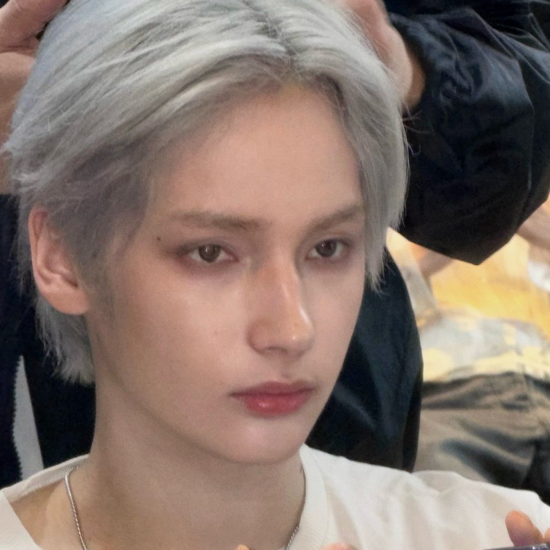 A moment captured by HueningKai (TOMORROW X TOGETHER)'s fan