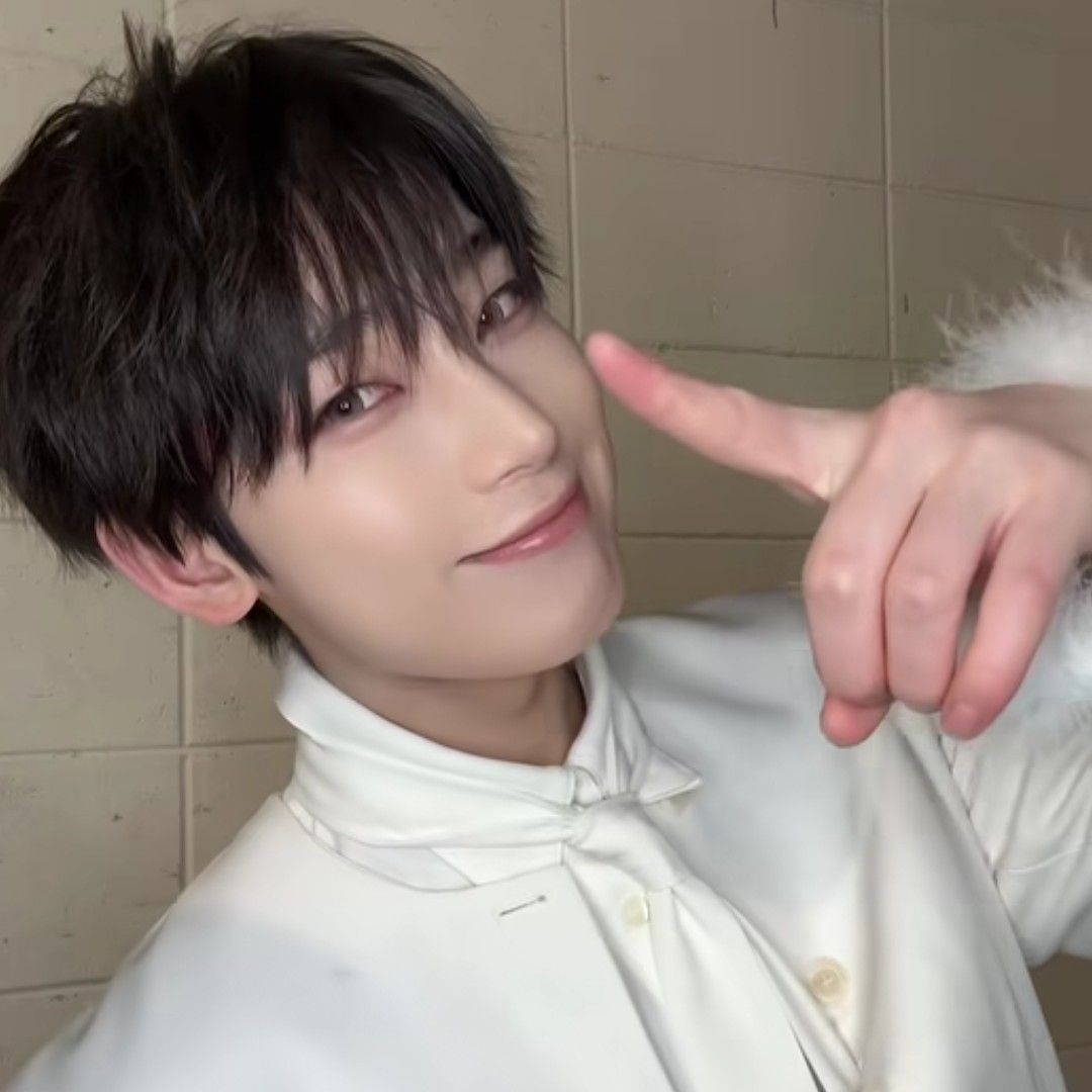 선우 (ENHYPEN)의 비하인드 컷