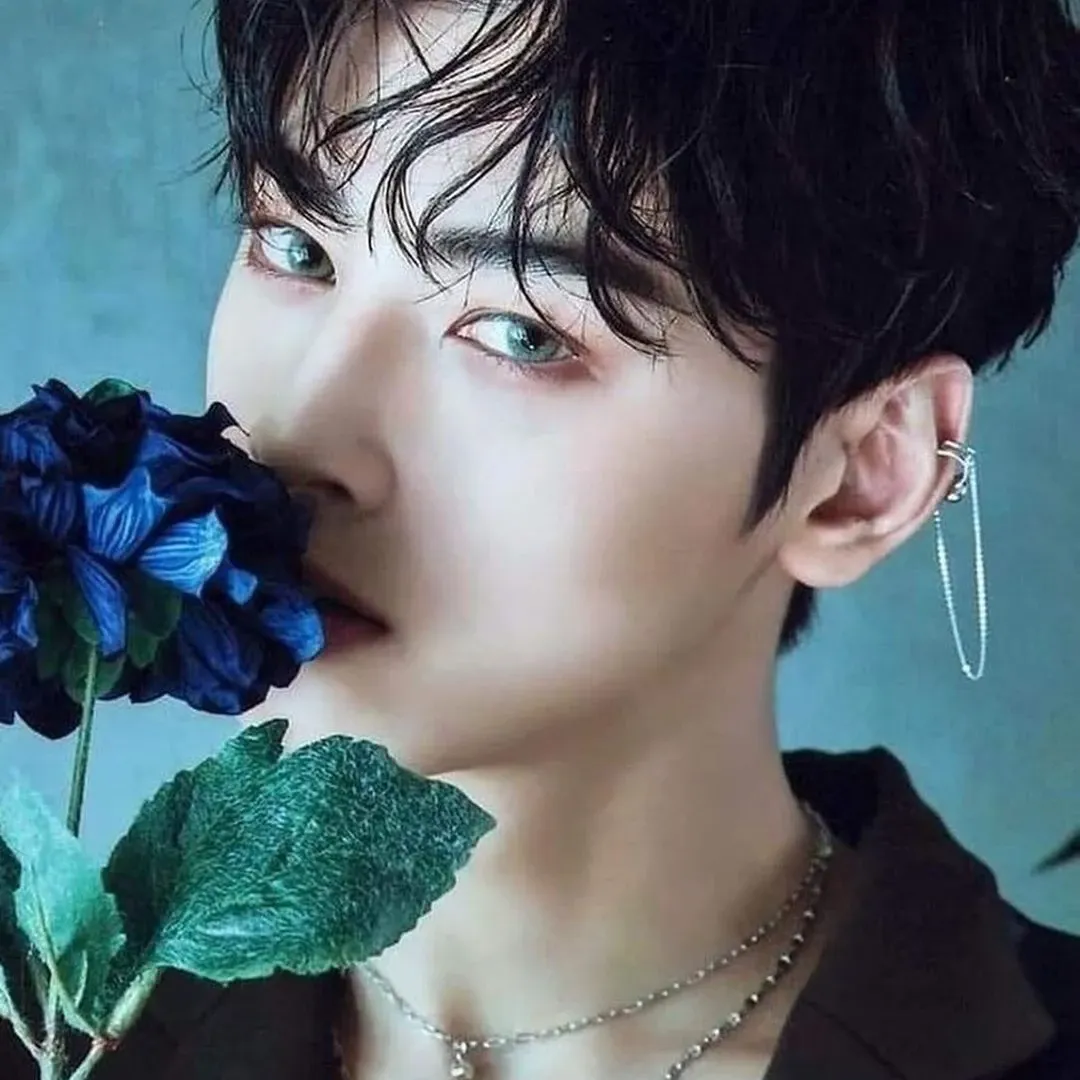 Behind-the-scenes cut of Eunwoo (ASTRO)