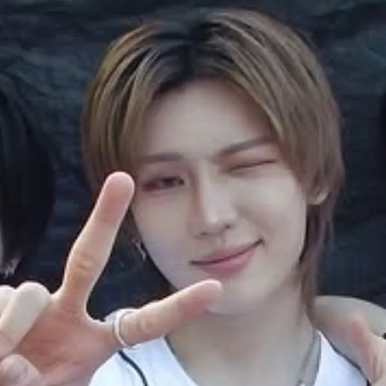 Latest photo of Junhyeok (TNX)