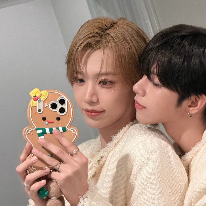 Recent activity shot of JL (AHOF)