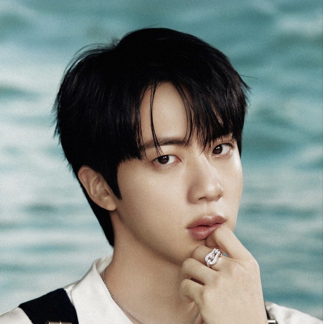 Foto terbaru Jin (BTS)