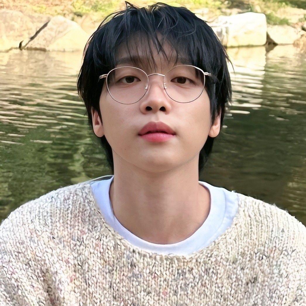 Behind-the-scenes cut of Jeong Sewoon