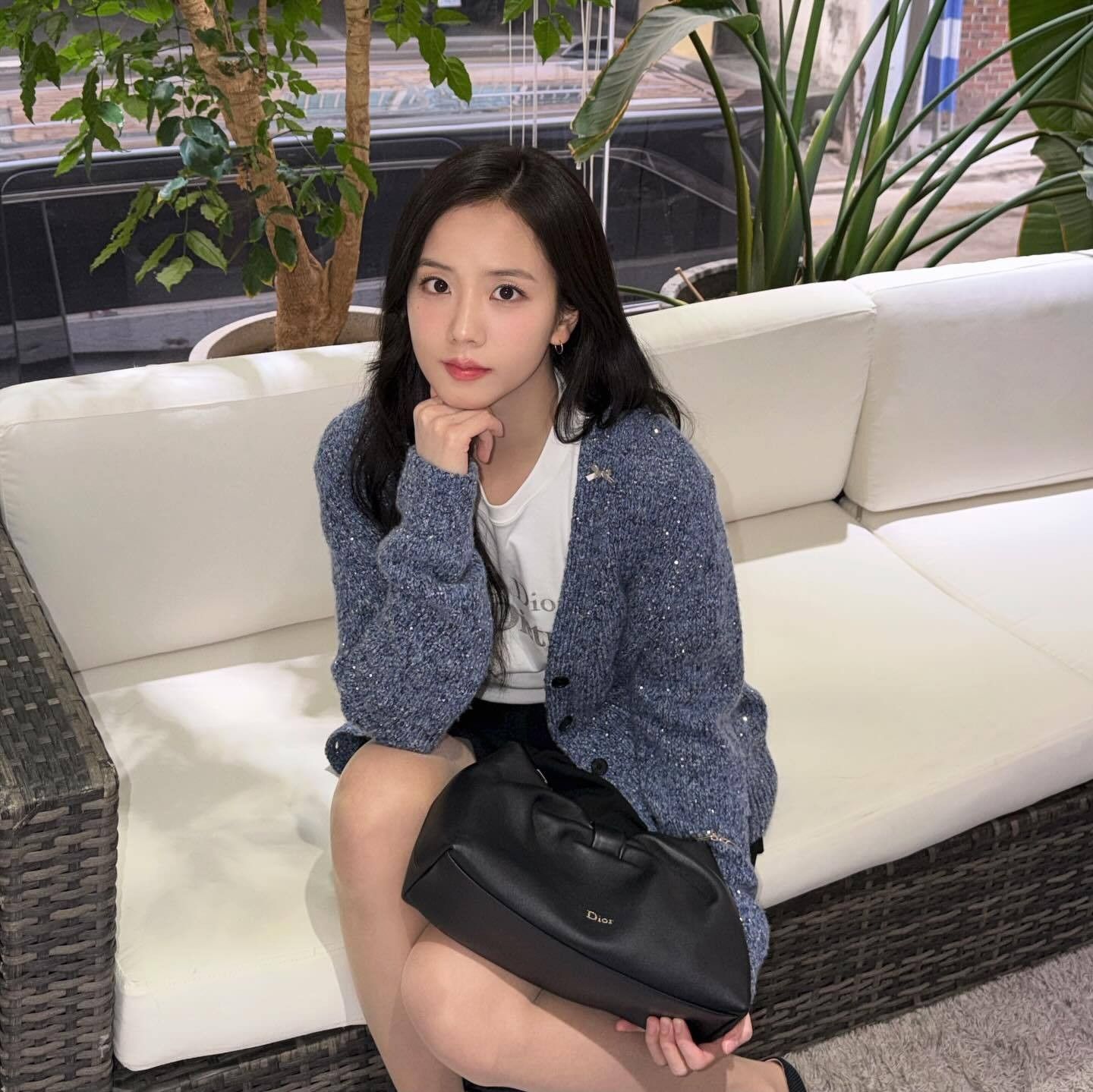 Behind-the-scenes cut of Jisoo (BLACKPINK)