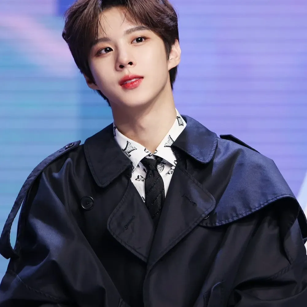 Recent activity shot of Kim Wooseok