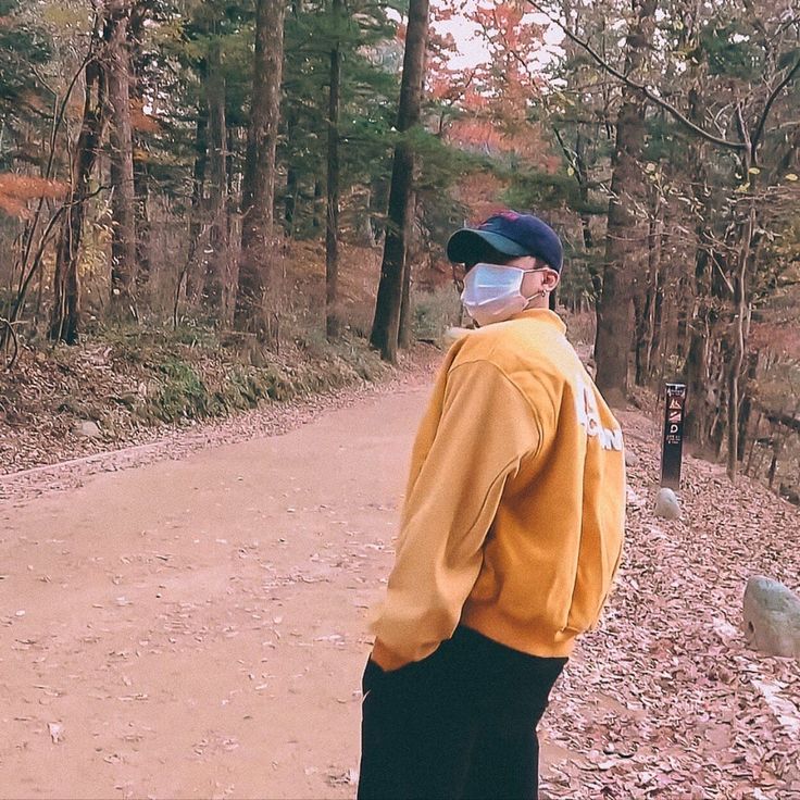 Latest photo of Changbin (Stray Kids)