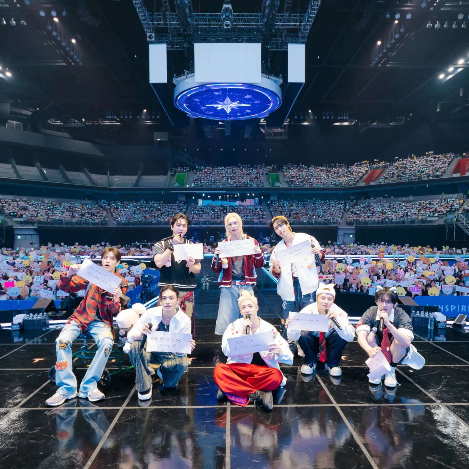 Potret di balik layar Stray Kids