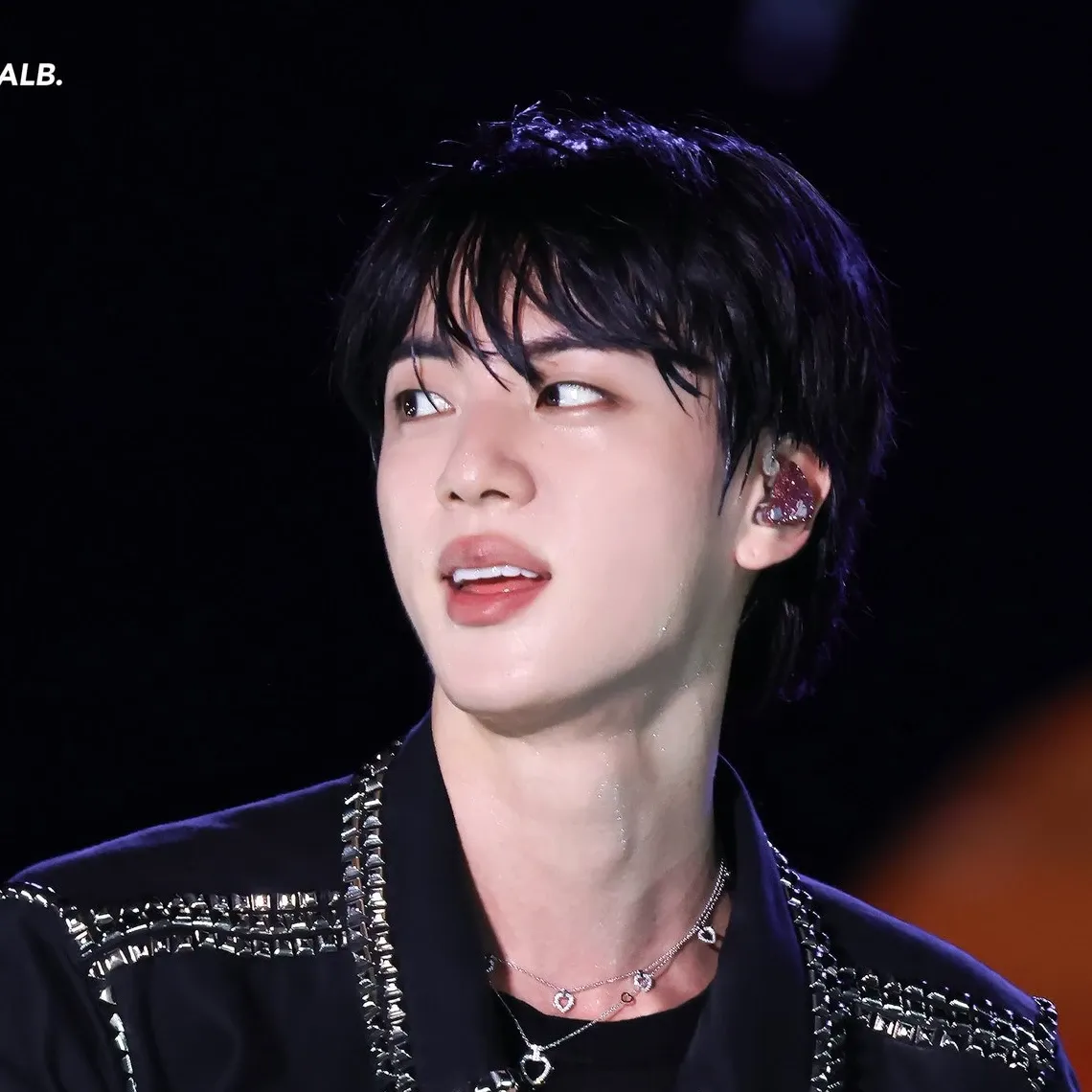 진 (방탄소년단) 최근 활동샷