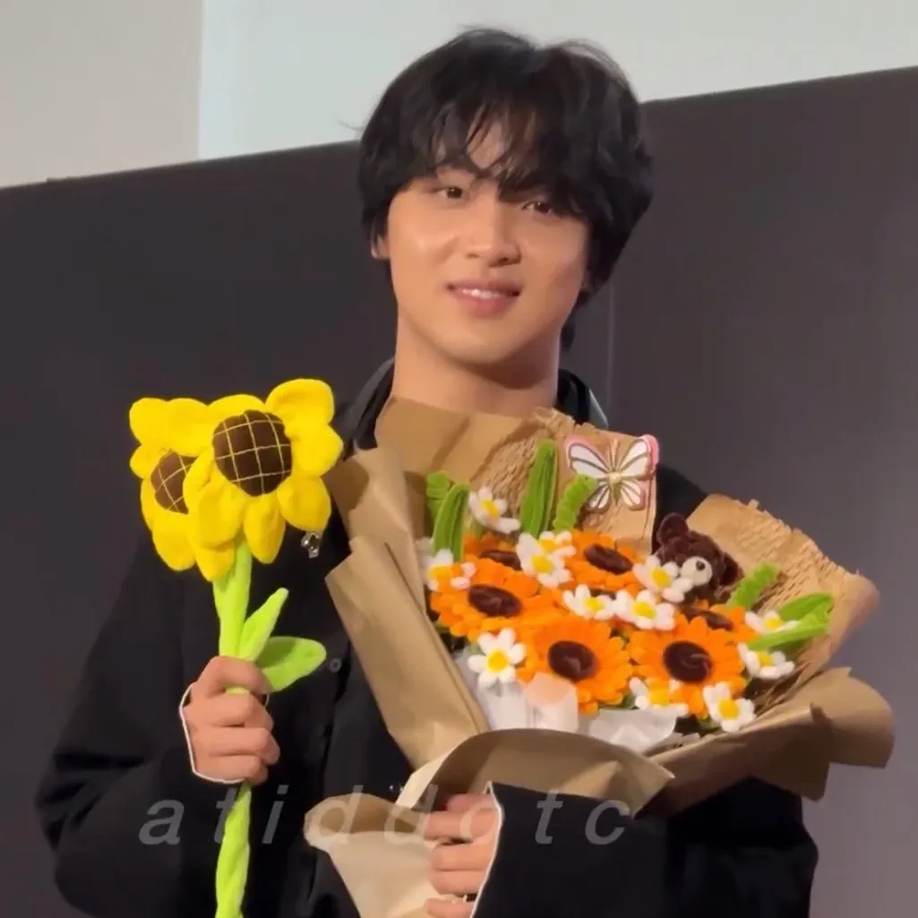 해찬 (NCT 127, NCT DREAM)의 최신 사진