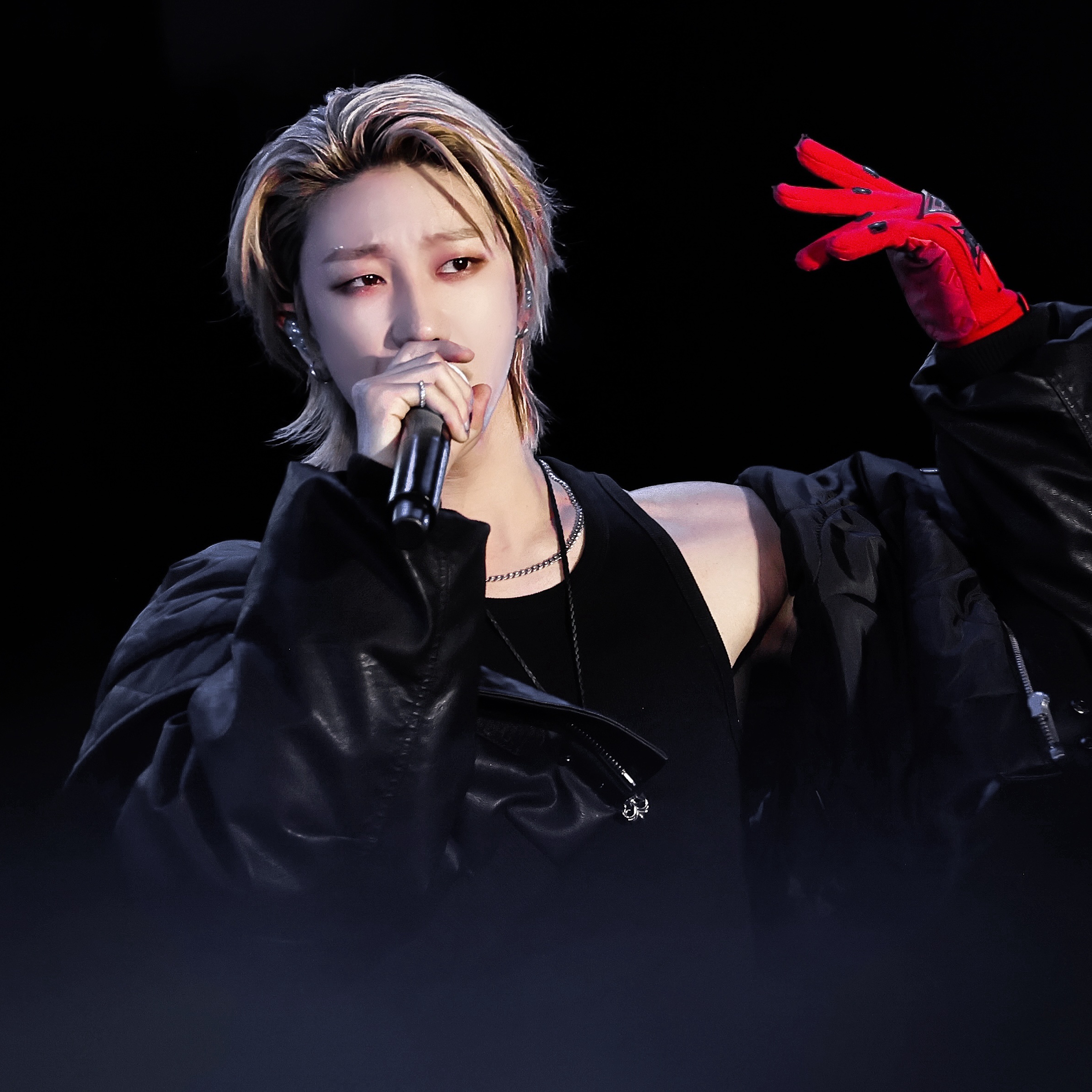 Behind-the-scenes cut of The 8 (SEVENTEEN)