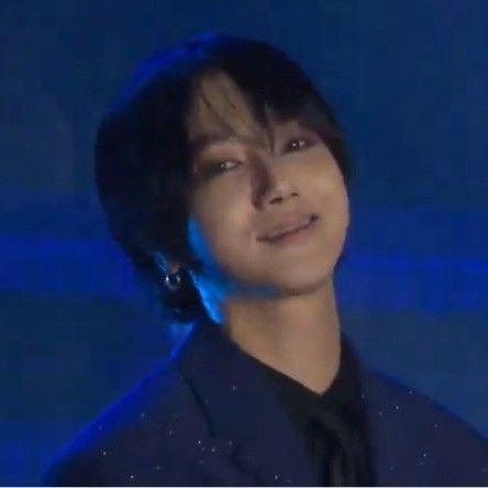 Behind-the-scenes cut of Yesung (Super Junior)