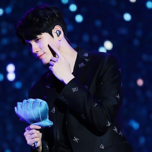 옹성우의 비하인드 컷